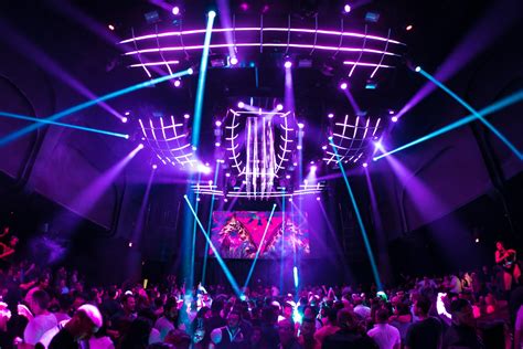 DAER Night Club & Day Club – Hard Rock Nightlife – New Years .